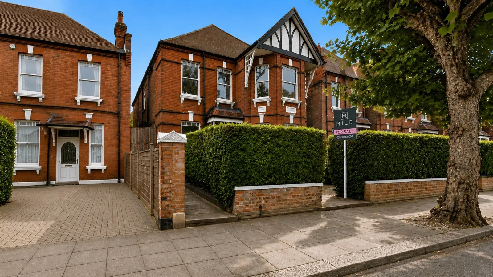 Exterior property photography for London estate agents