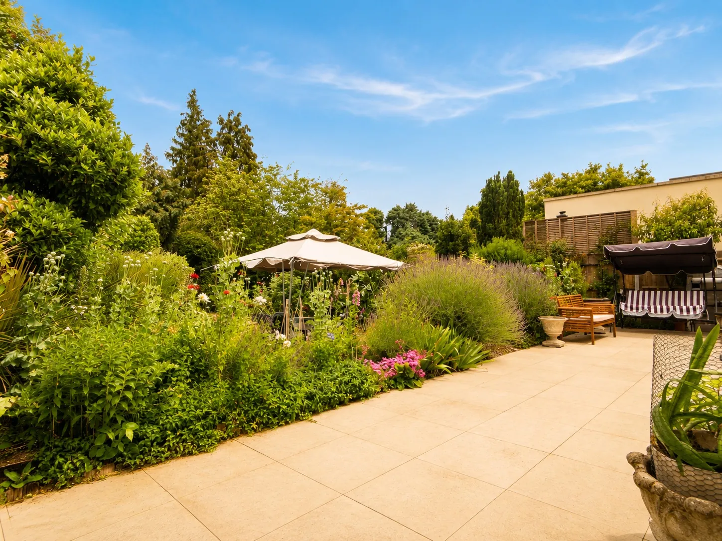 Garden property photography, London